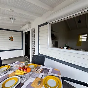 https://gites-a-anse-bertrand.comcaribbean.com