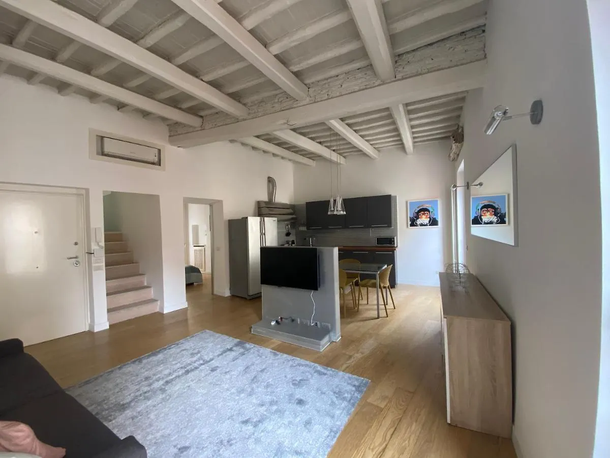 Pantheon Design Apartment联系方式
